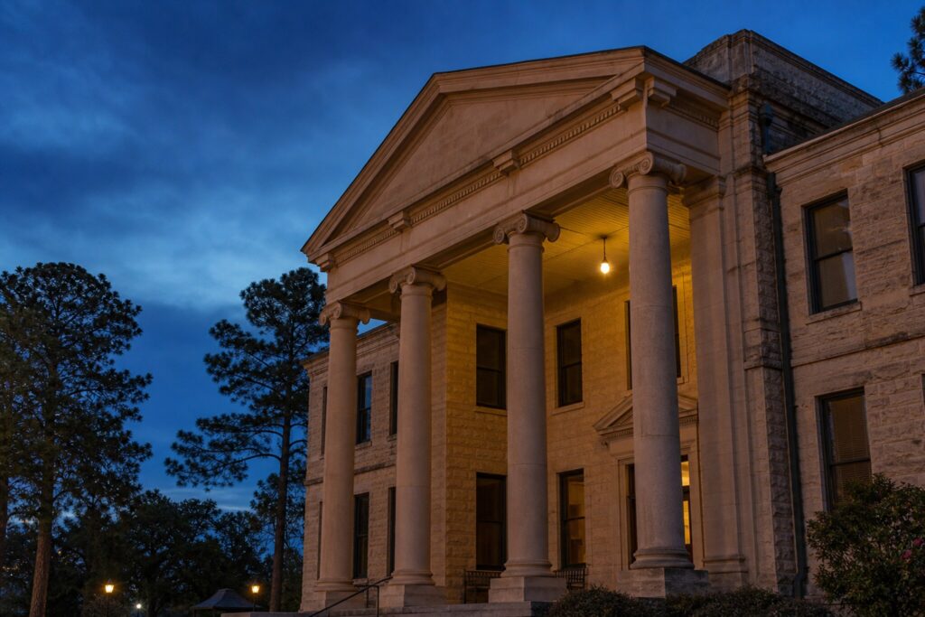 Felony bail bonds Bastrop County Texas courthouse